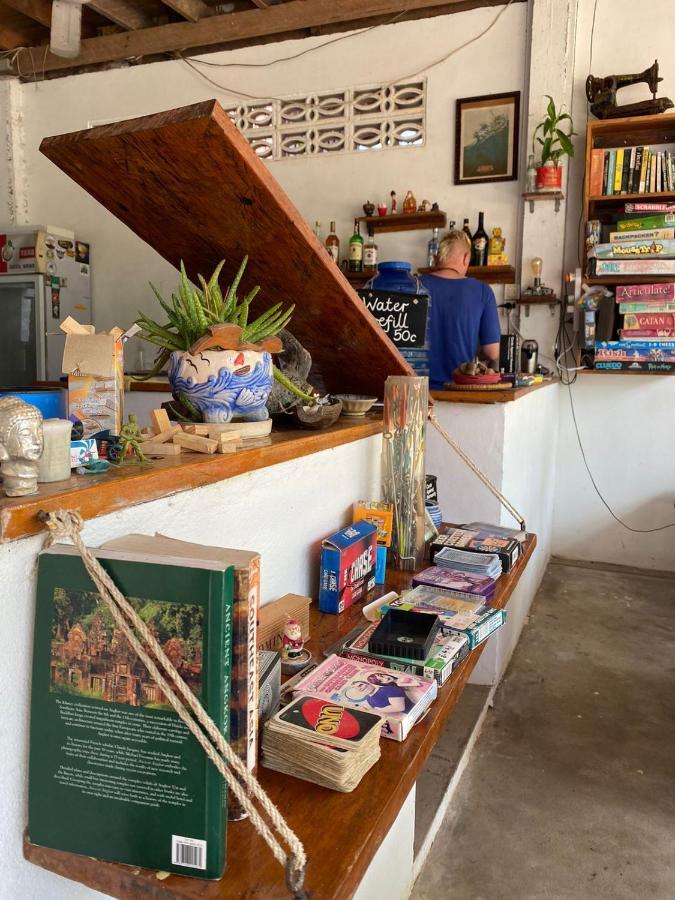 The Hornbill Hostel Koh Rong Sanloem Extérieur photo